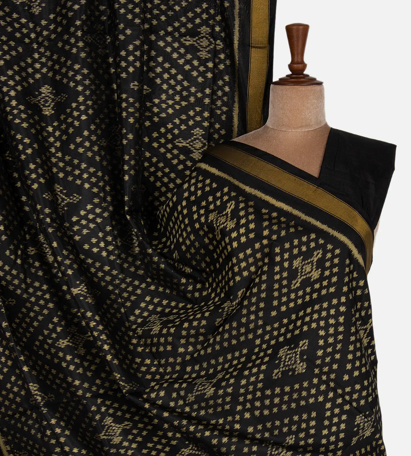 black-patola-silk-saree-c0152718-a