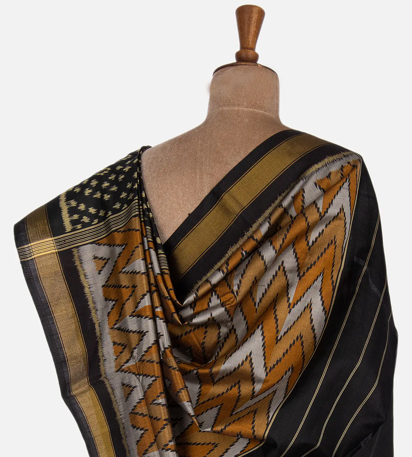 black-patola-silk-saree-c0152718-c