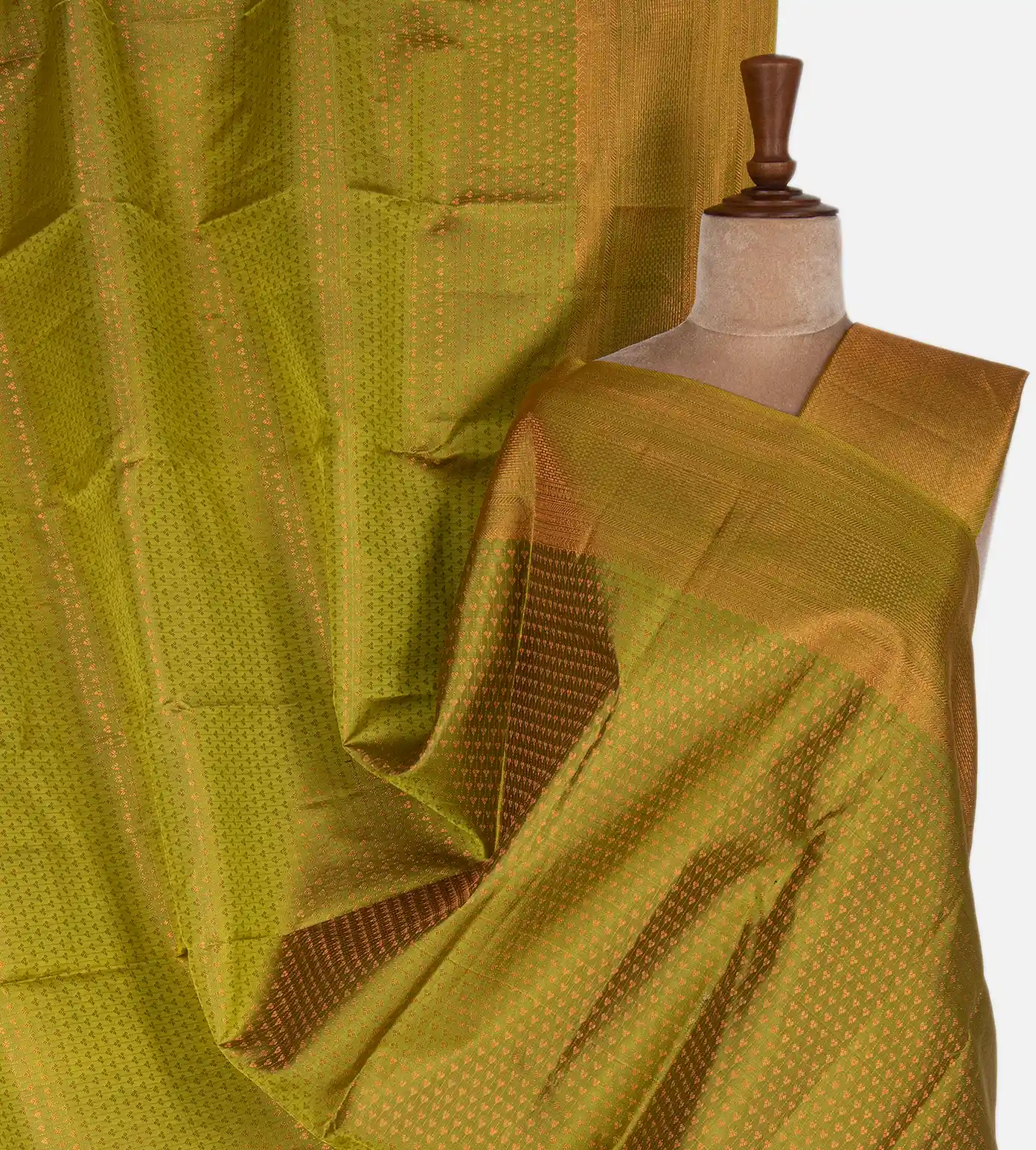 Green Kanchipuram Silk Saree1