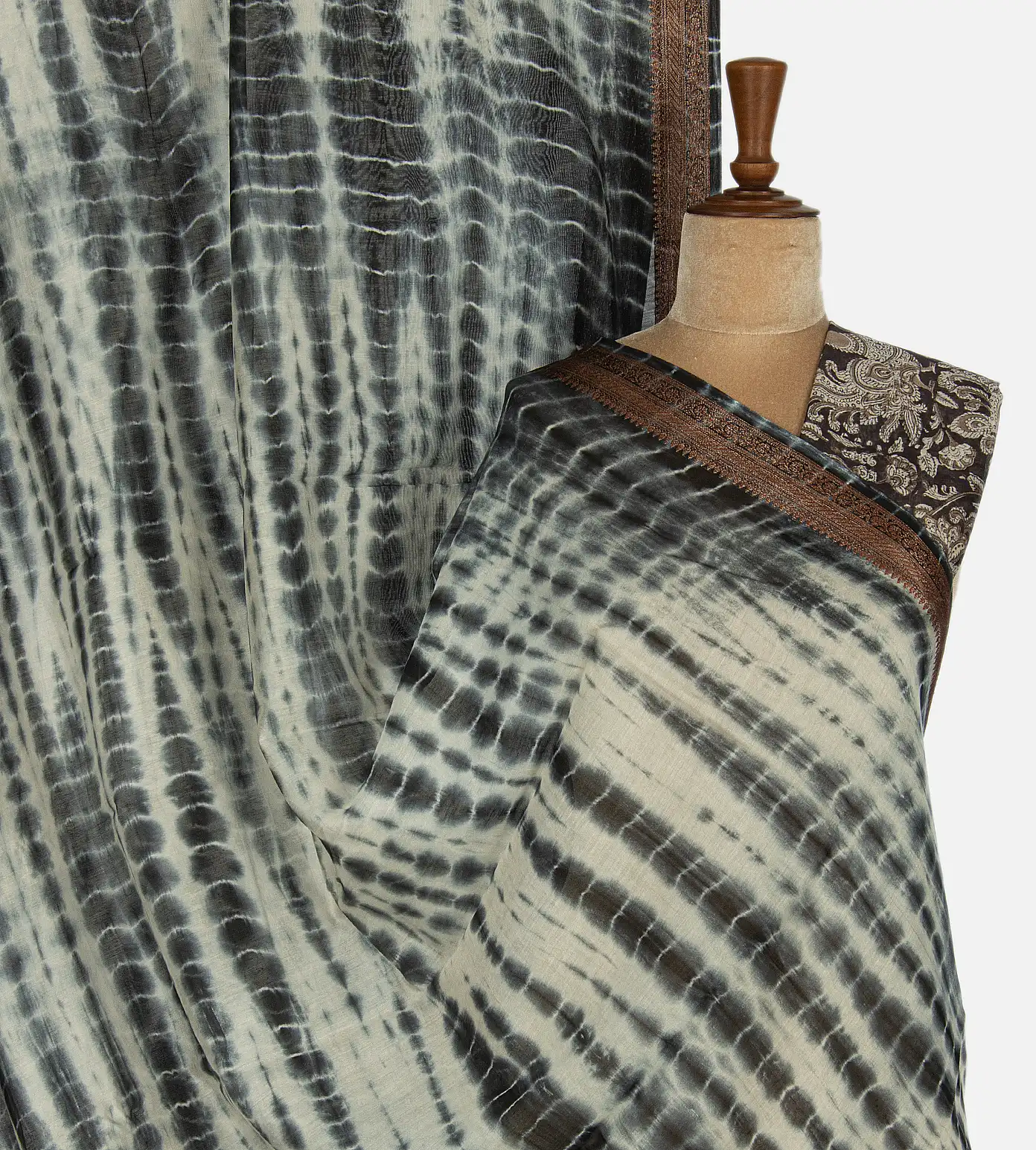 Off-White Chanderi Cotton Saree1