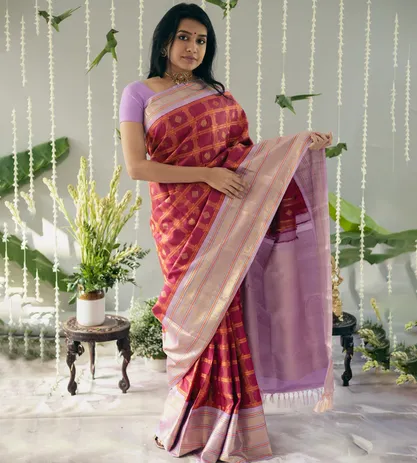 red-kanchipuram-silk-saree-c0151671-b