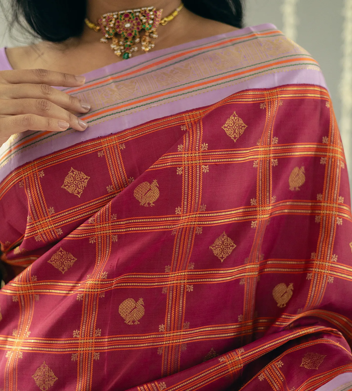 red-kanchipuram-silk-saree-c0151671-c