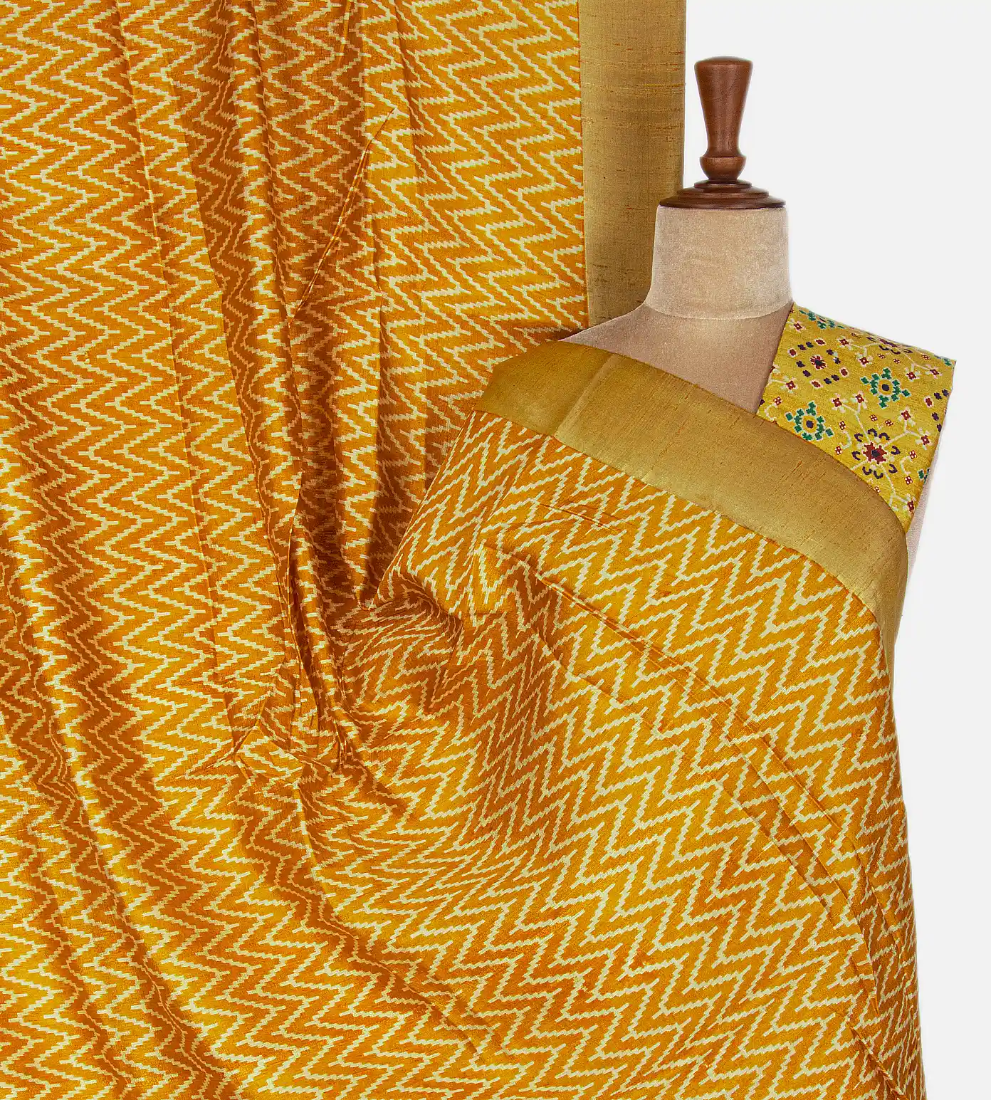 Yellow Raw Silk Saree1