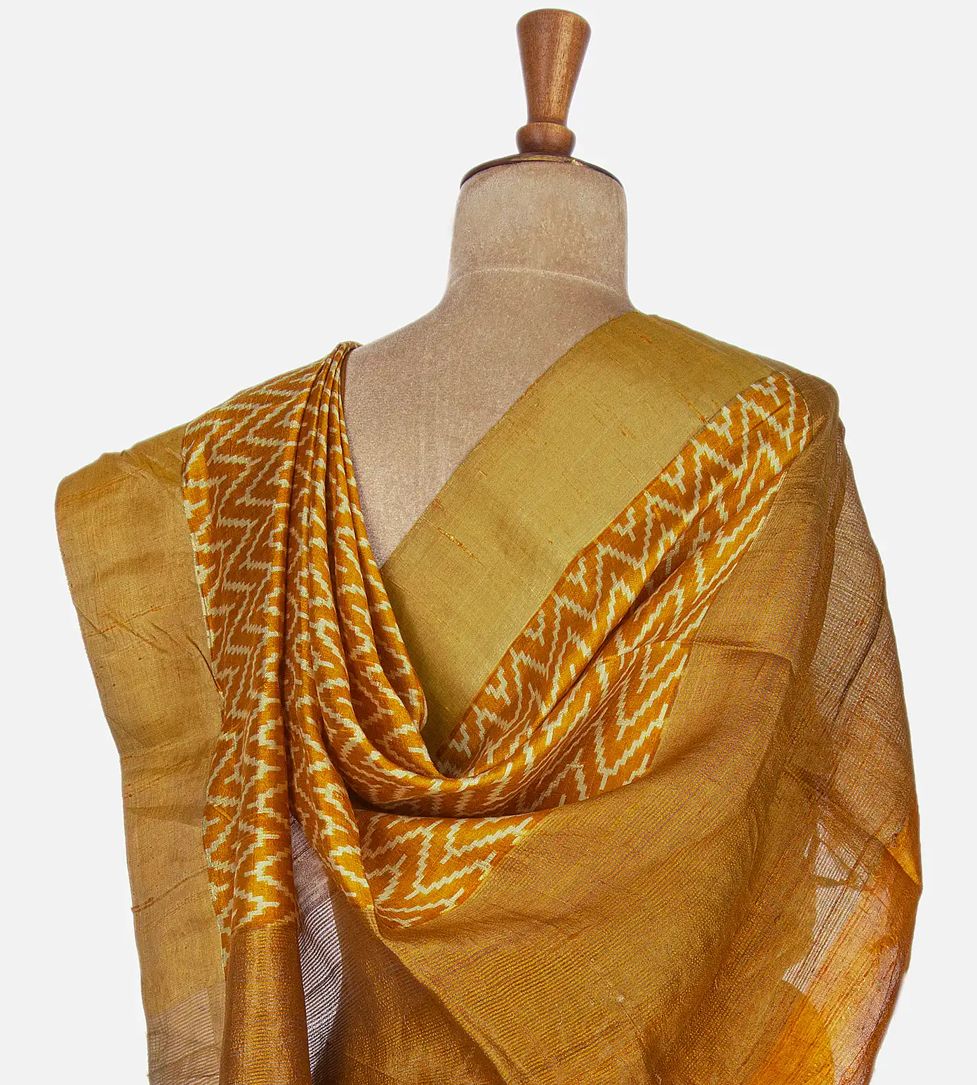 Yellow Raw Silk Saree3