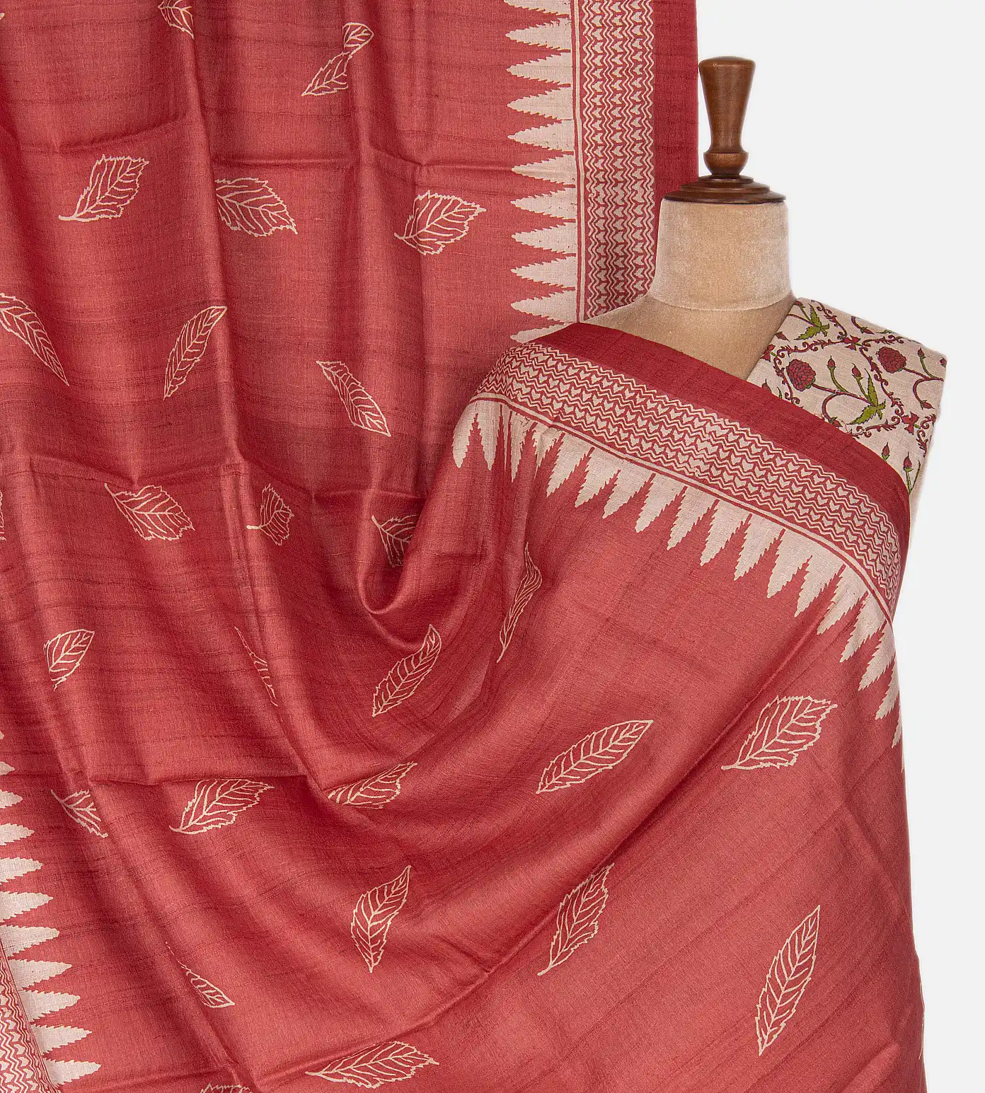 red-tussar-saree-c0253805-a