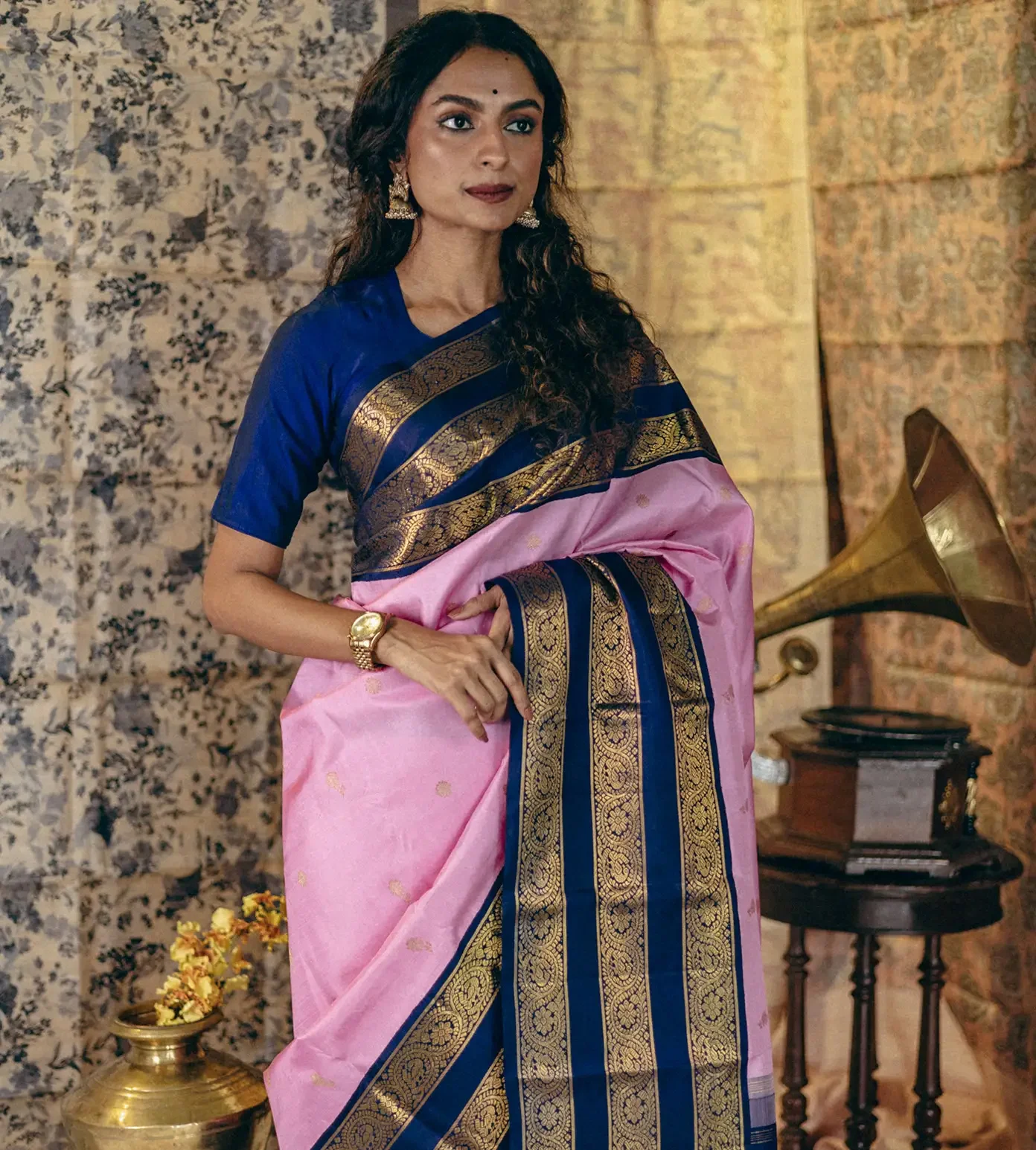 rose-pink-kanchipuram-silk-saree-b1147219-d