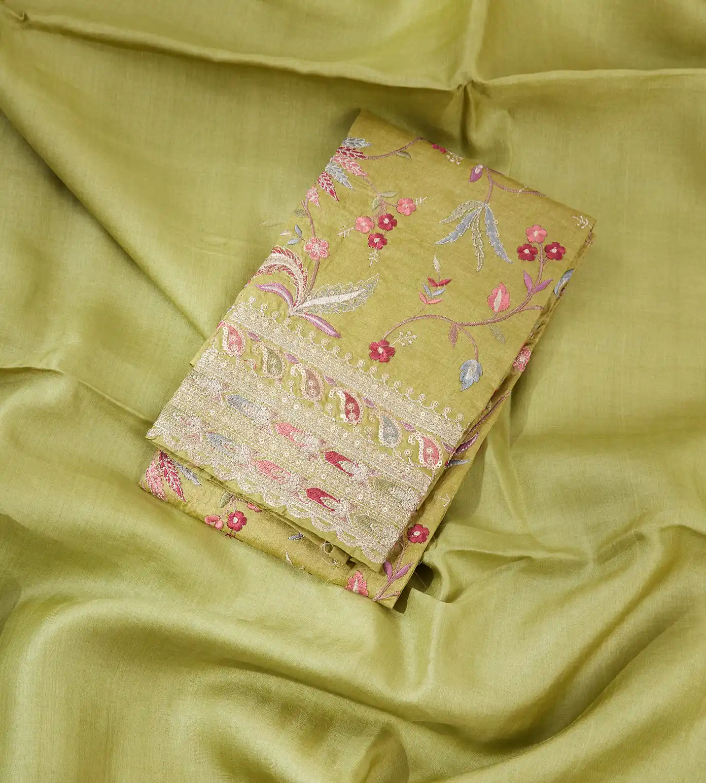 light-green-tussar-saree-c0254391-b