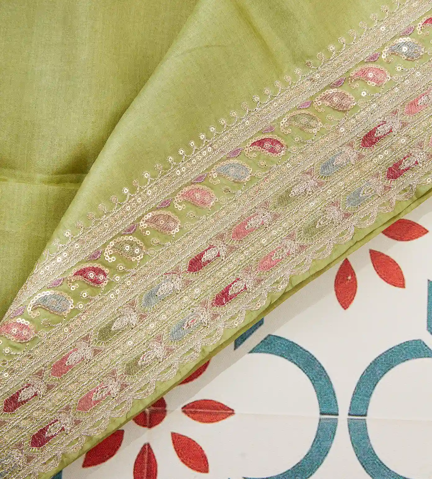 light-green-tussar-saree-c0254391-d