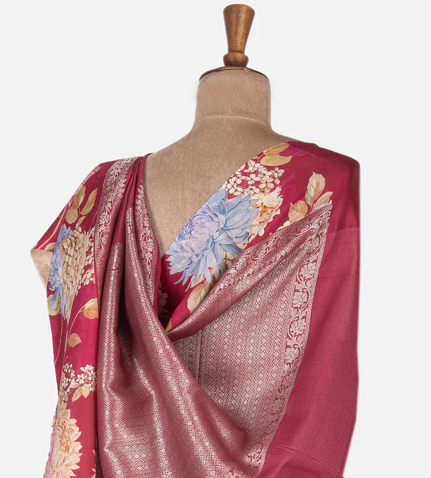 crimson-red-kattan-silk-saree-c0254168-c