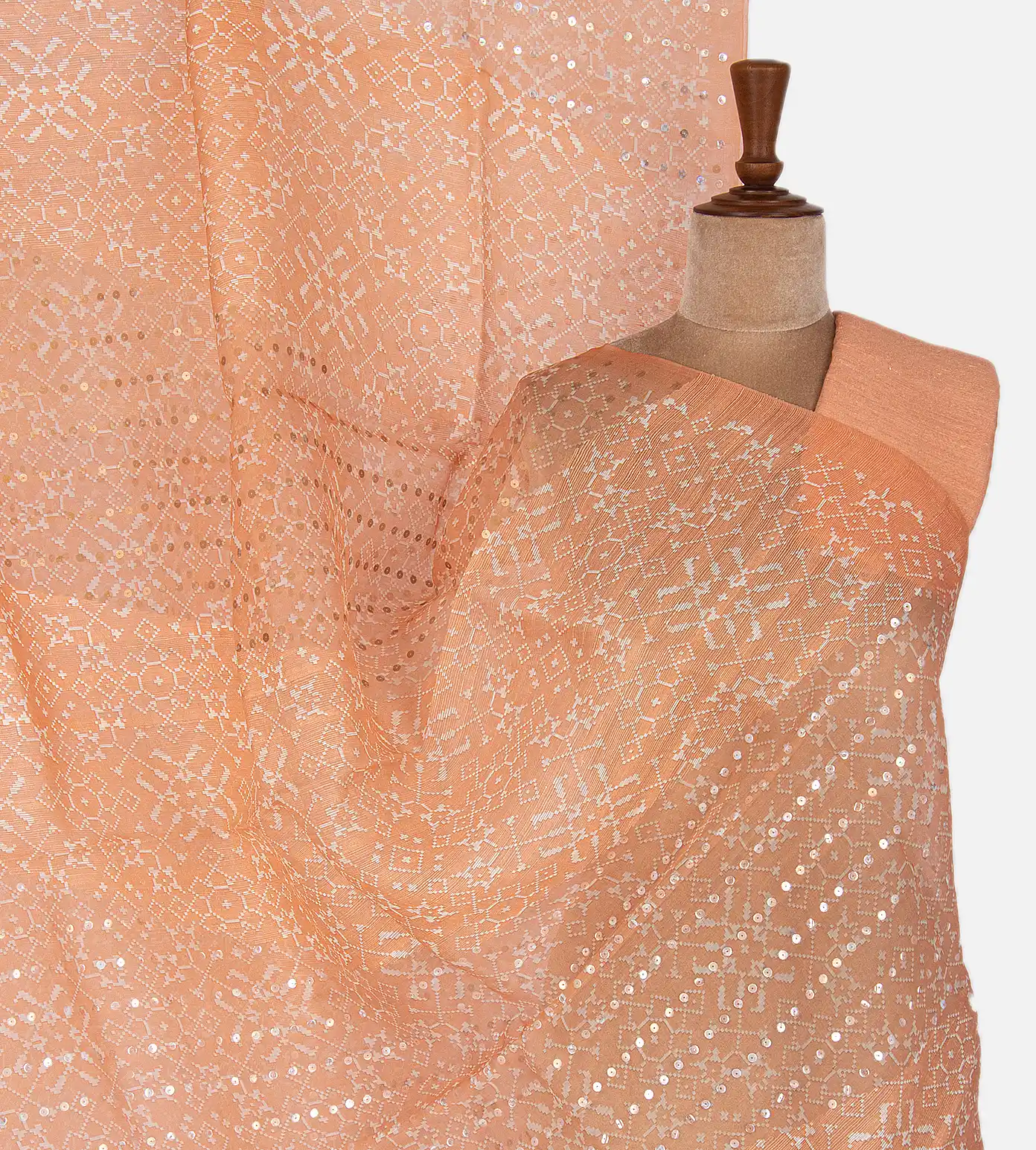 peach-matka-bailou-saree-c0254454-a