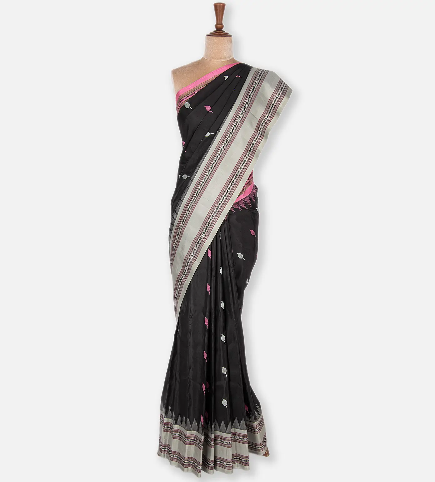 black-gadwal-silk-saree-c0253610-b
