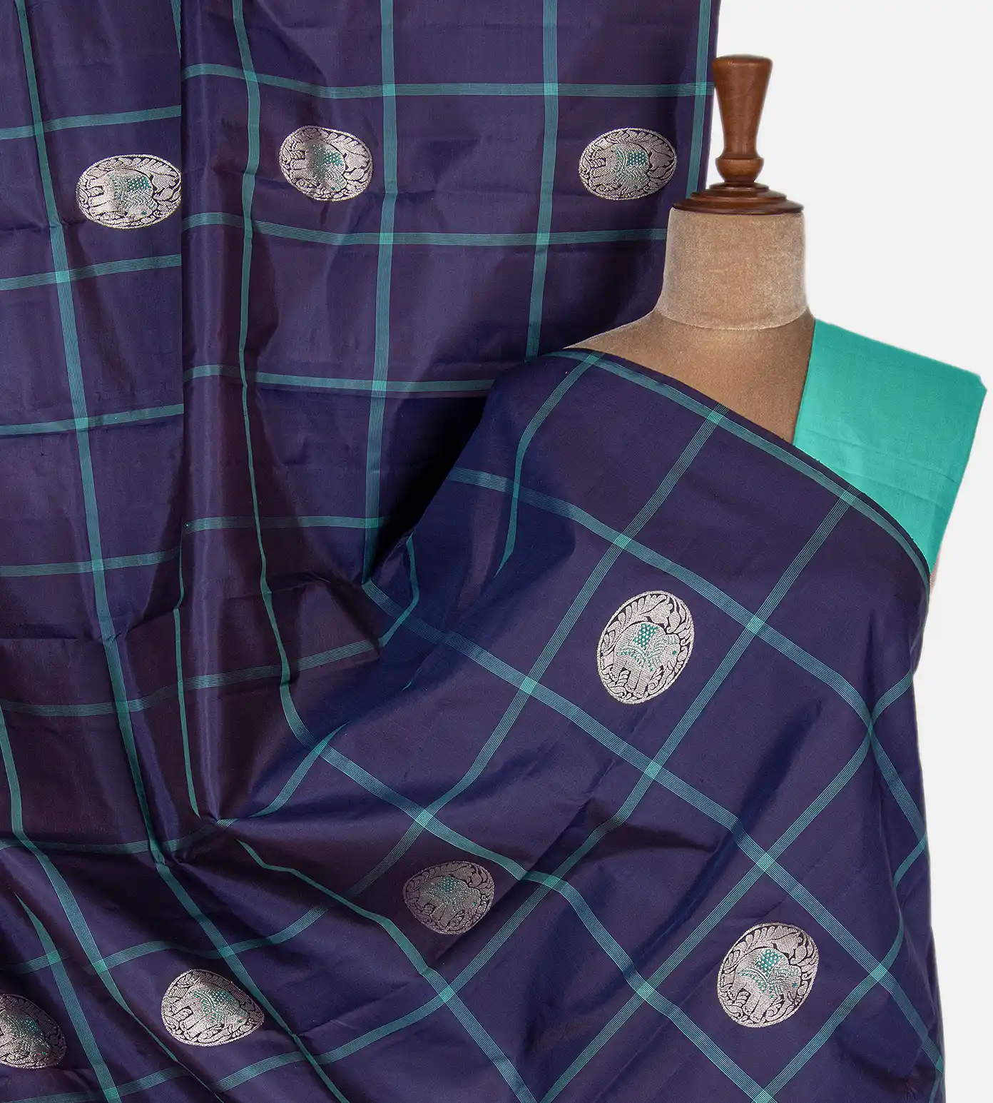 blue-kanchipuram-silk-saree-c0355366-a