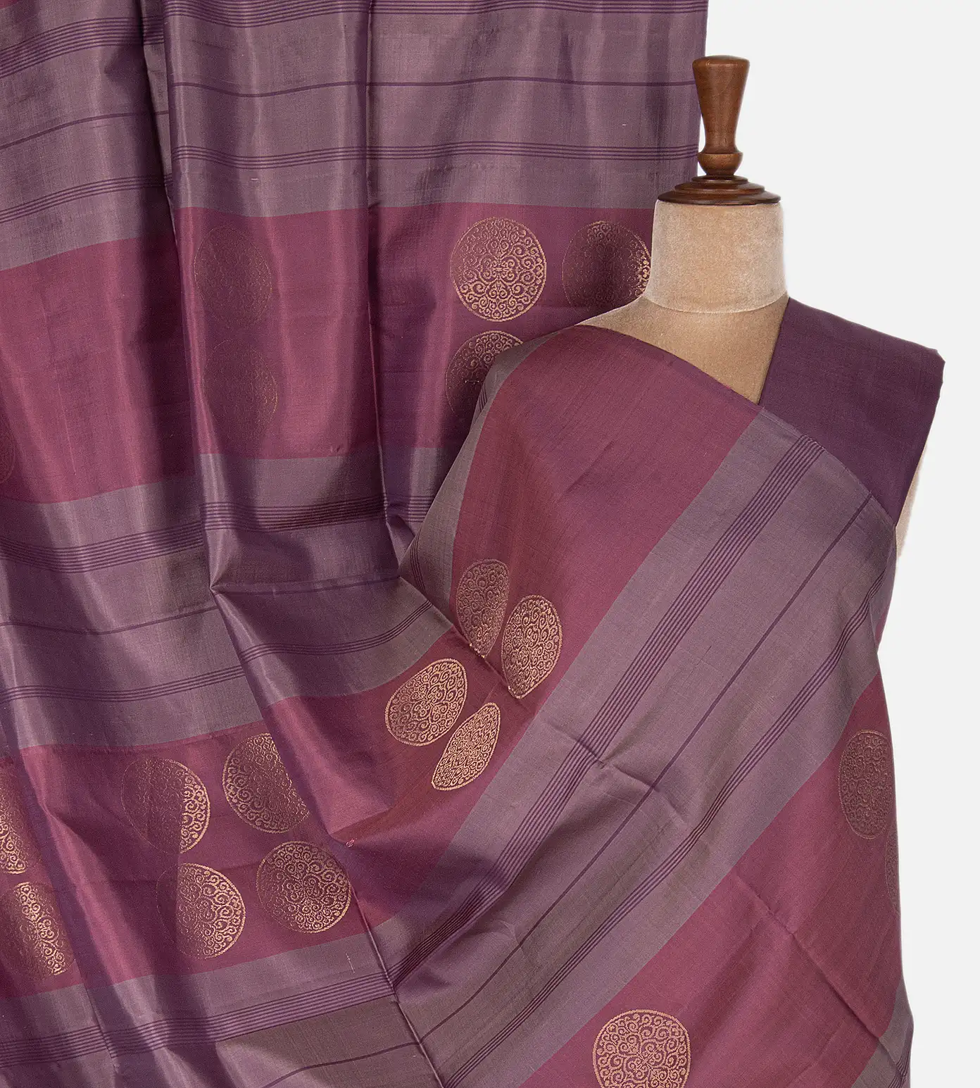 Buy online Pure soft georgette saree satin woven pattu - Violet-AF1292