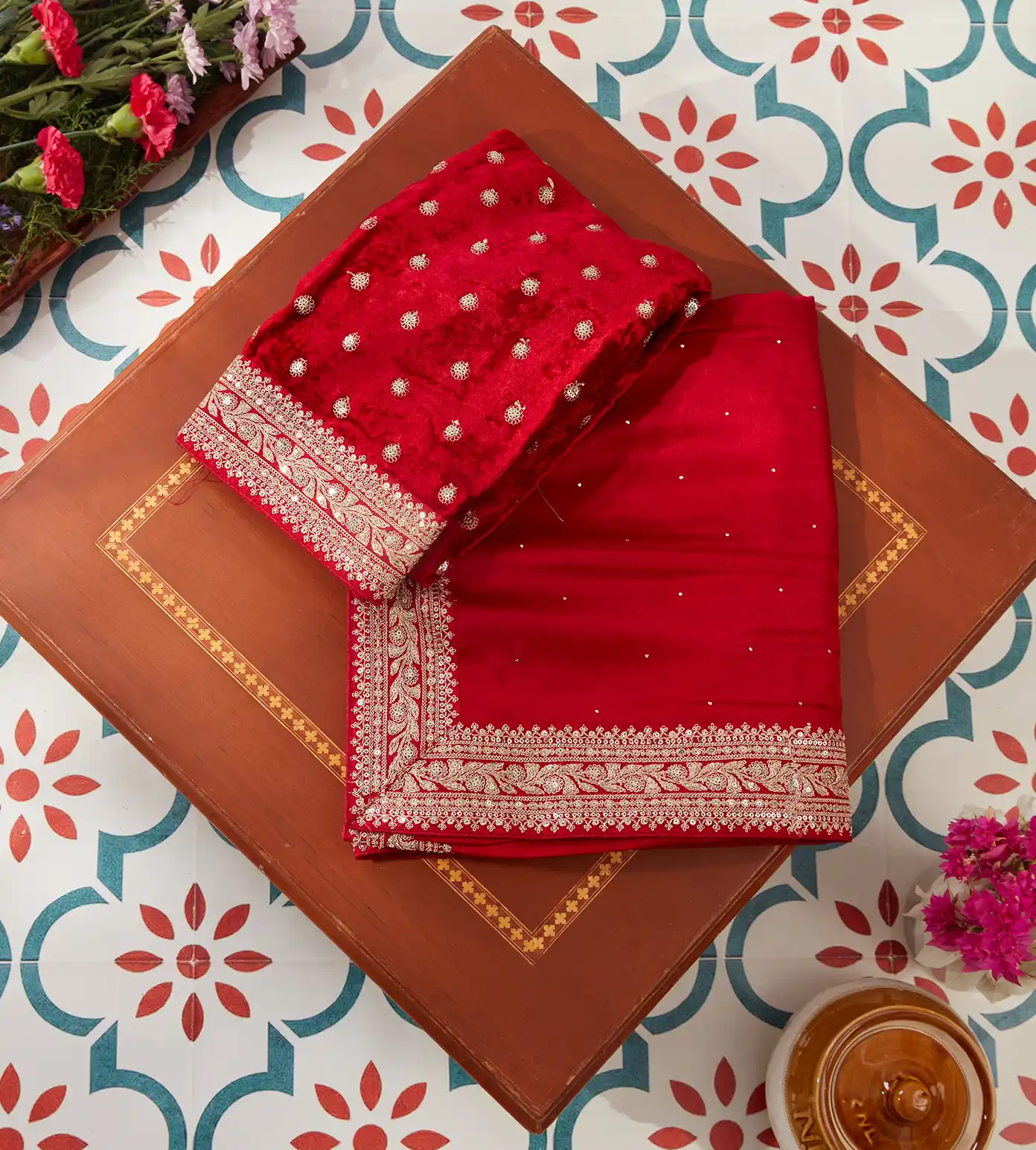 red-satin-crepe-saree-c0254373-a