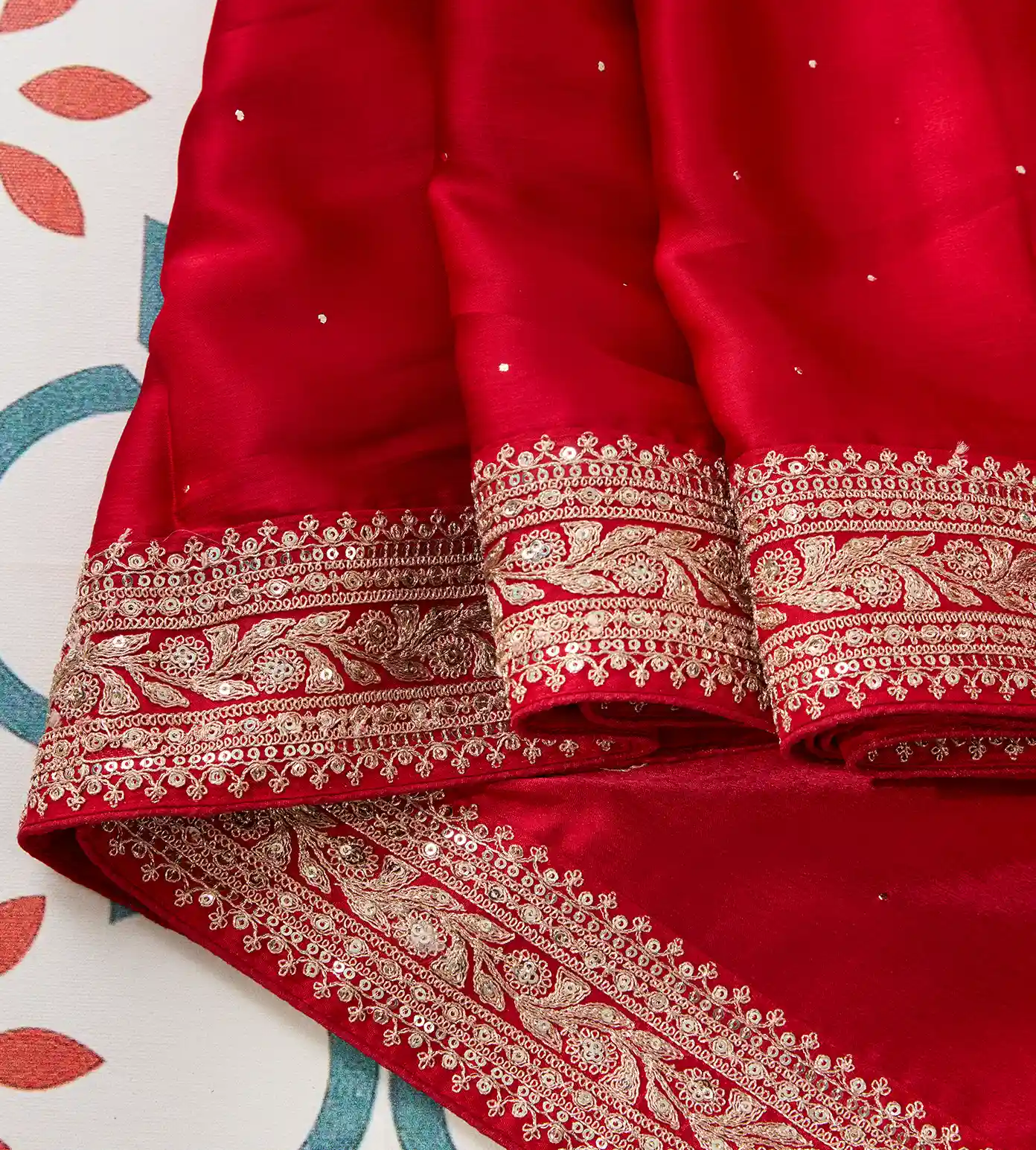 red-satin-crepe-saree-c0254373-e