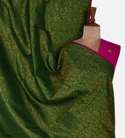 green-kanchipuram-silk-saree-b1249336-a
