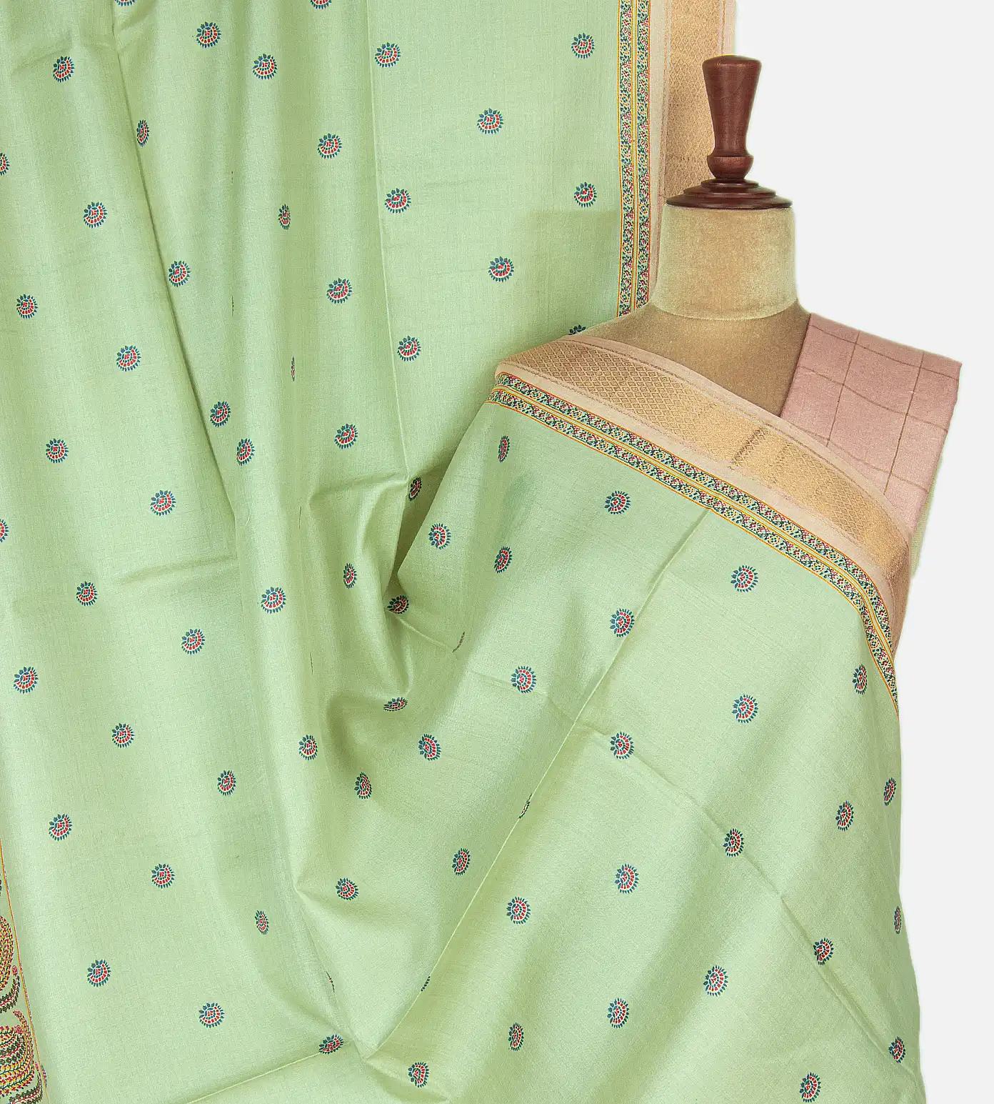 pastel-green-tussar-saree-b09436374-a