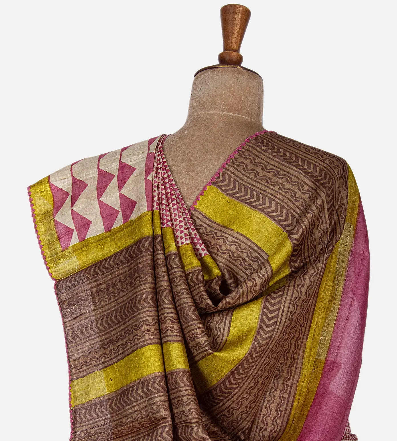 off-white-tussar-saree-c0253833-c