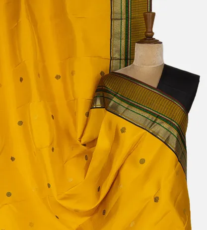 yellow-kanchipuram-silk-saree-c0355971-a