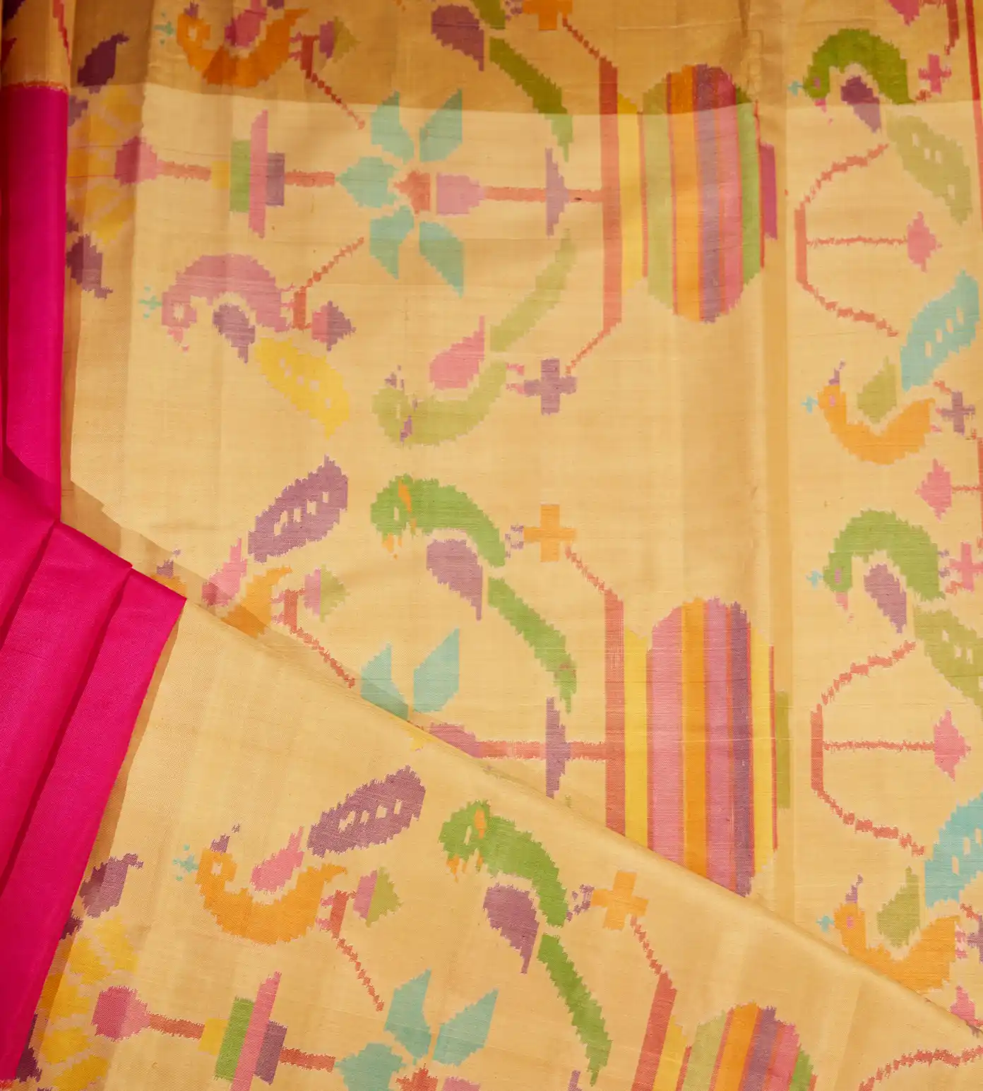 pink-patola-silk-saree-c0150720-d
