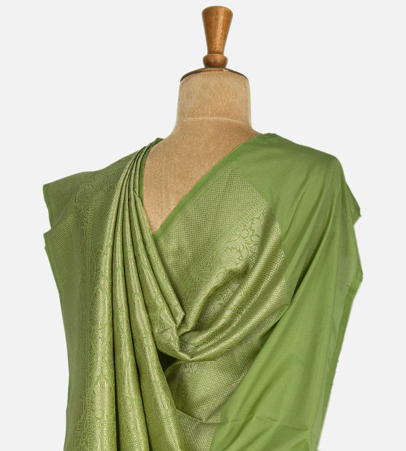 semi-banarasi-silk-saree-c0456224-c