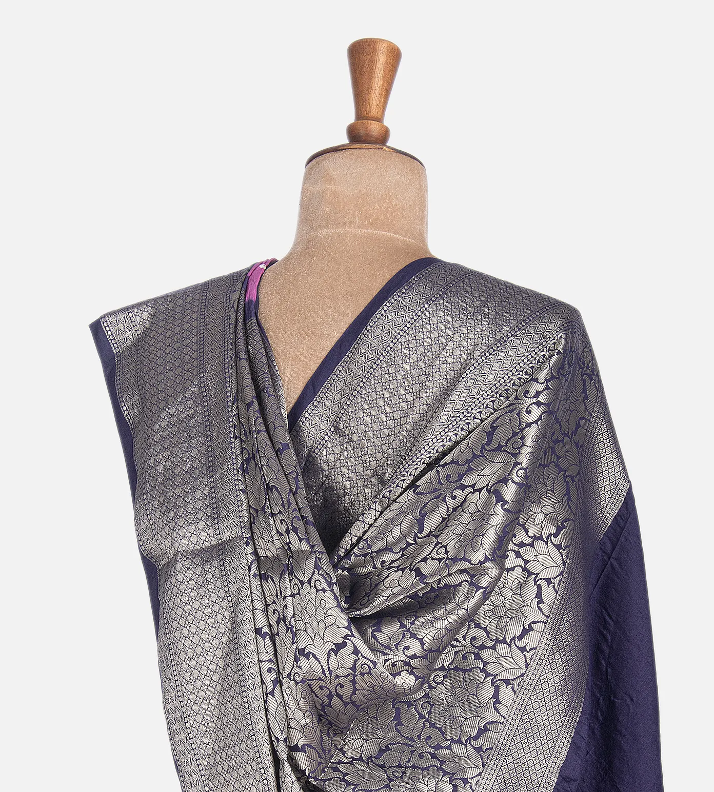 purple-bandhani-chaniya-silk-saree-c0254985-c