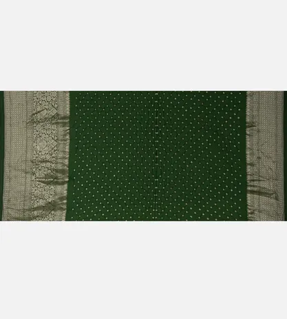 green-bandhani-chaniya-silk-saree-c0254994-d