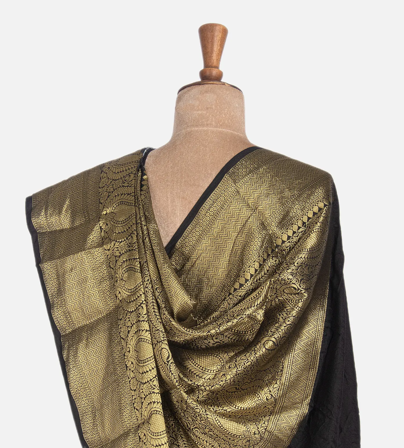 grey-bandhani-chaniya-silk-saree-c0254990-c