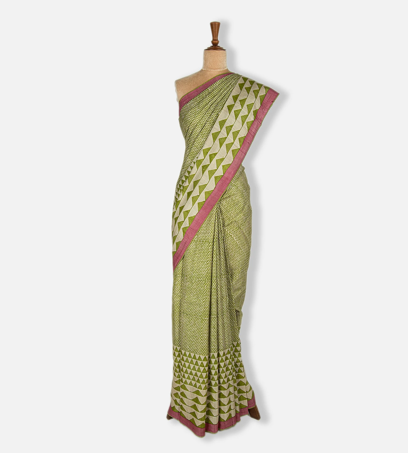 off-white-and-green-tussar-printed-saree-c0558672-b