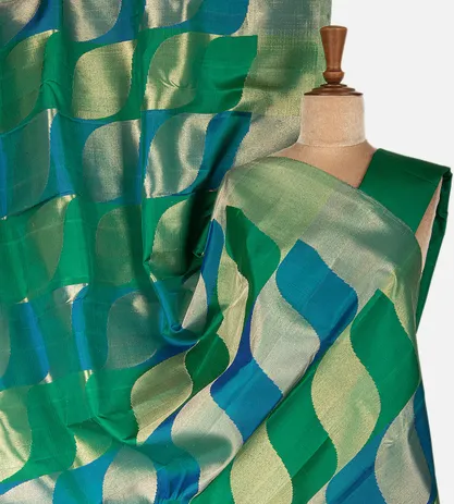 green-and-blue-kanchipuram-silk-saree-c0457432-a