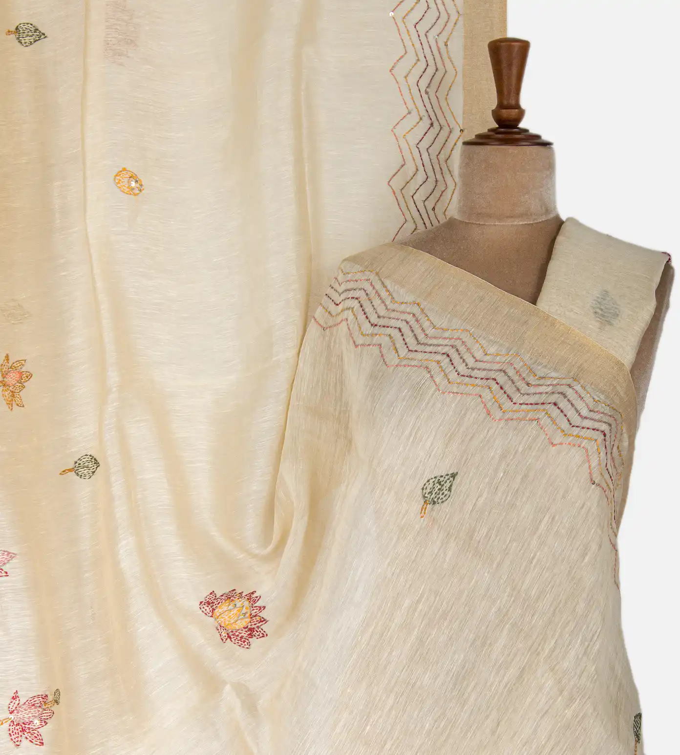 creme-linen-saree-b1046756-a
