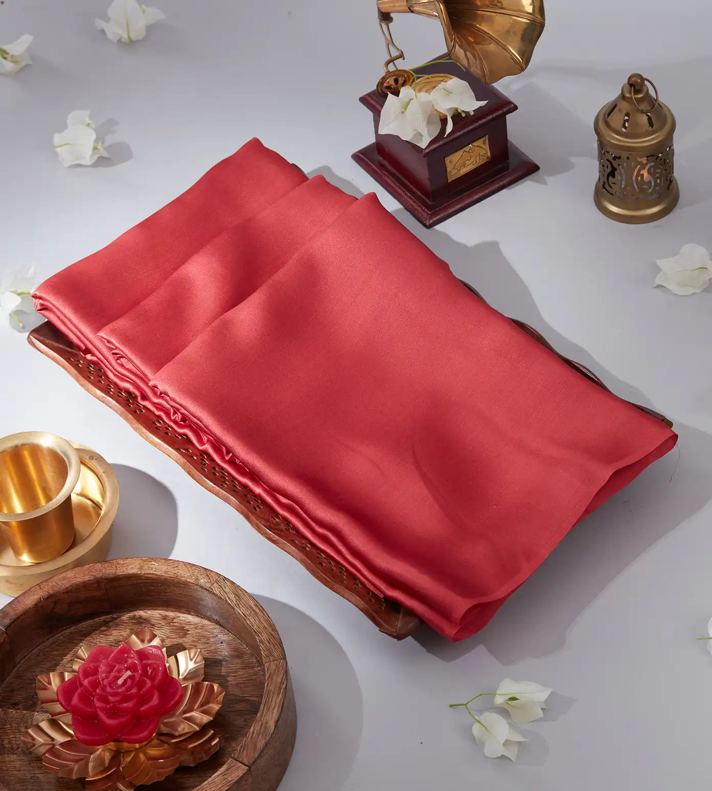 vermillion-red-c0558469-a