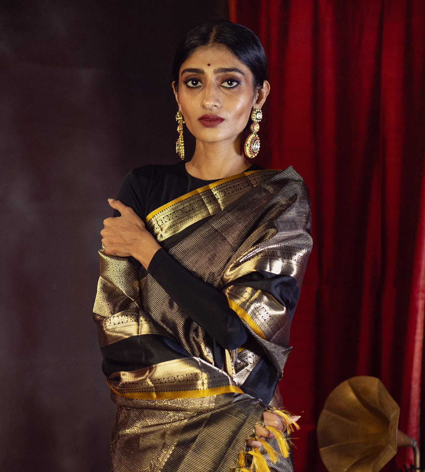 black-kanchipuram-silk-saree-c0661382-a