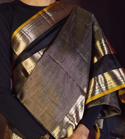 black-kanchipuram-silk-saree-c0661382-c