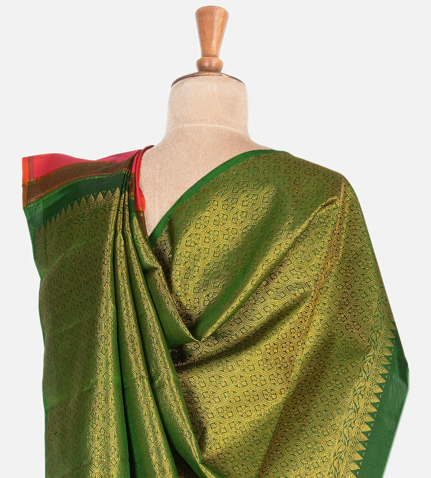 pinkish-orange-kanchipuram-silk-saree-c0660629-c