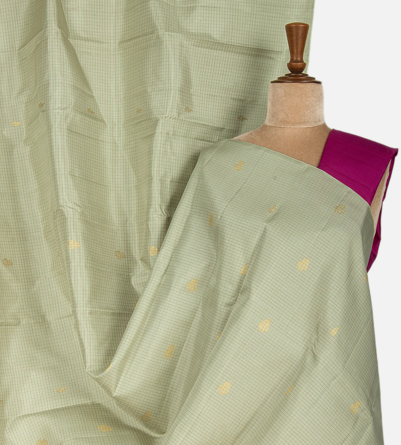 light-green-kanchipuram-silk-saree-c0660673-a