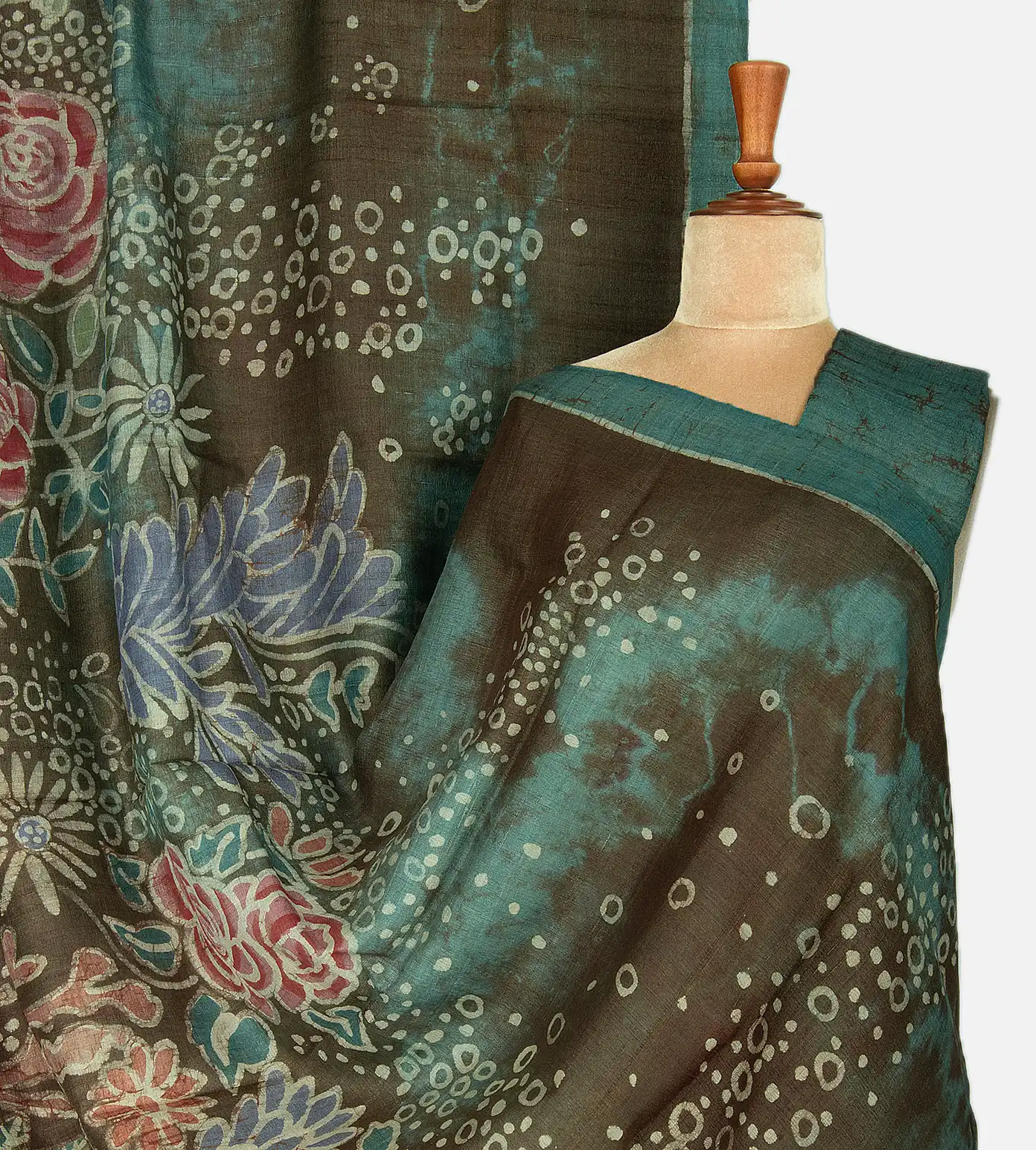 dark-brown-batik-tussar-saree-c0254423-a