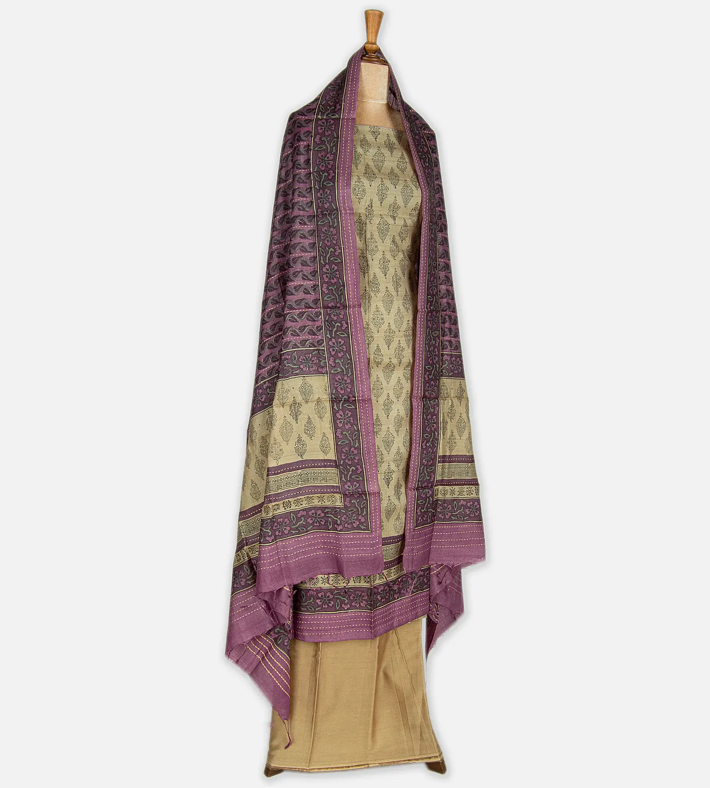 deep-creme-tussar-salwar-c0558751-c