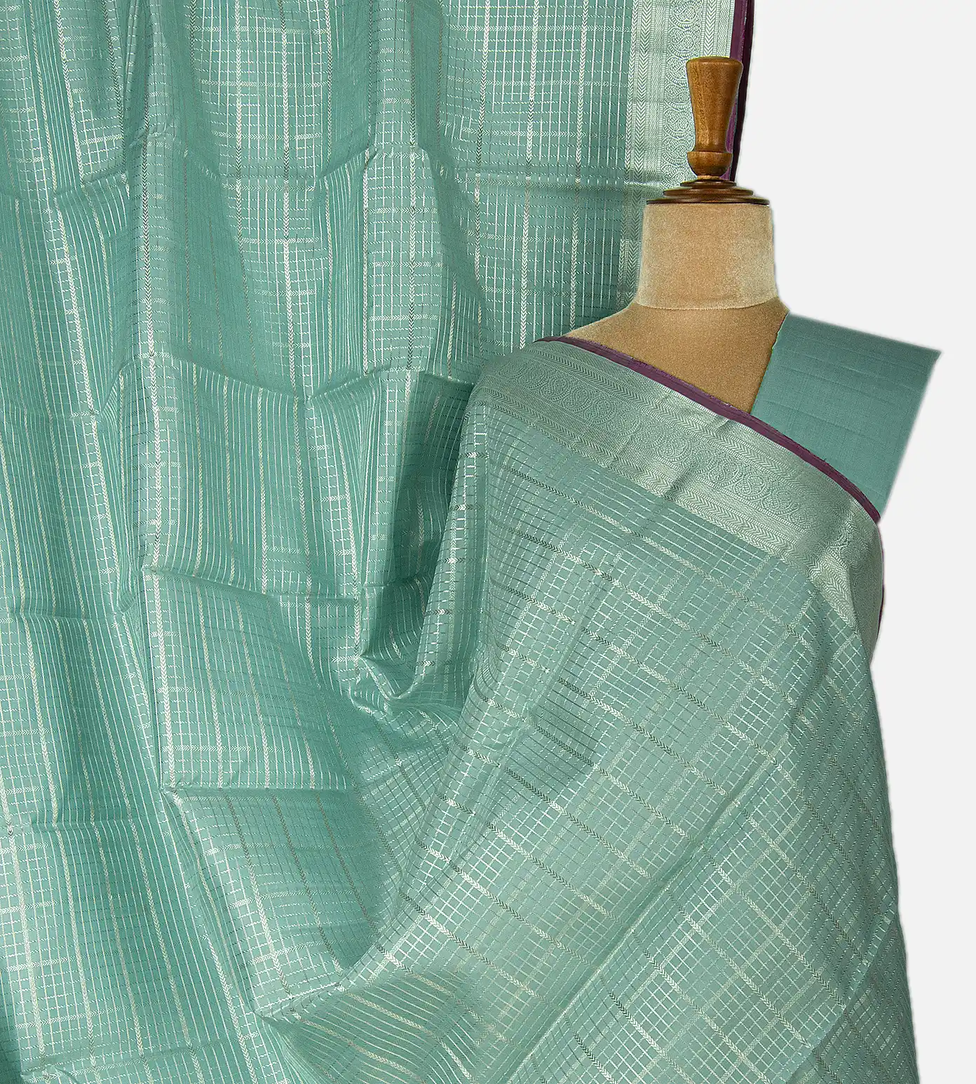 blue-kanchipuram-silk-saree-c0660960-a