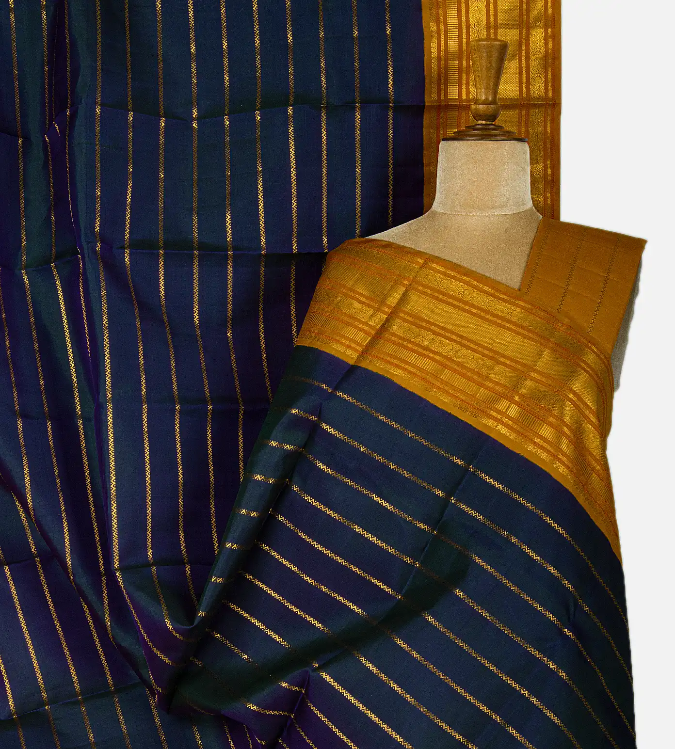 peacock-blue-kanchipuram-silk-saree-c0660874-a