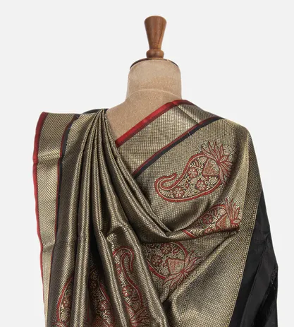 black-kanchipuram-silk-saree-c0660826-c