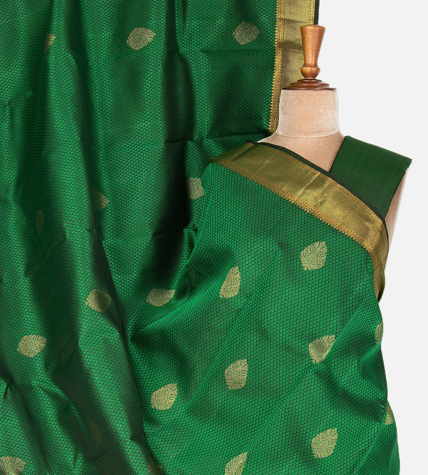 green-kanchipuram-silk-saree-rv12041-a