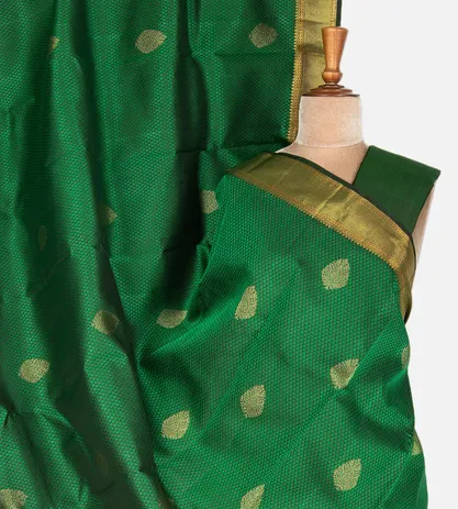 green-kanchipuram-silk-saree-rv12041-a