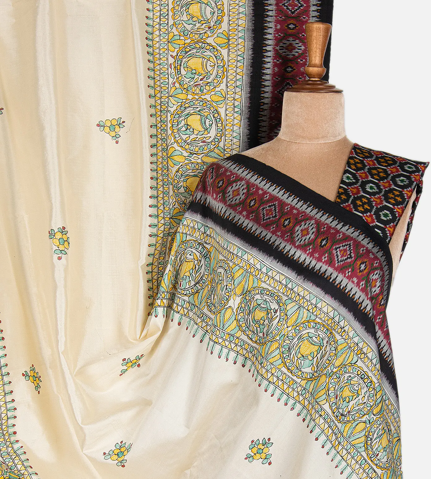white-ikkat-madhubani-hand-painted-saree-rv28675-a