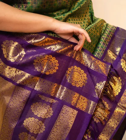 green-kanchipuram-silk-saree-c0559121-c