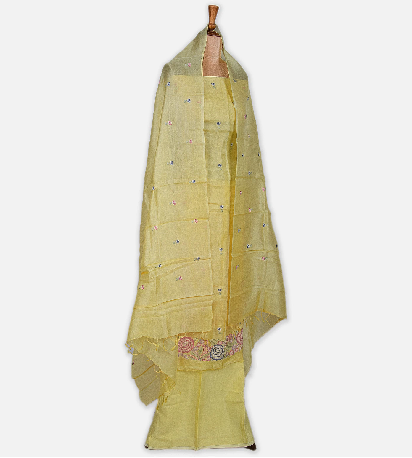 yellow-organza-embroidery-salwar-c0762000-c