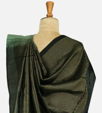 green-soft-silk-saree-c0761931-c