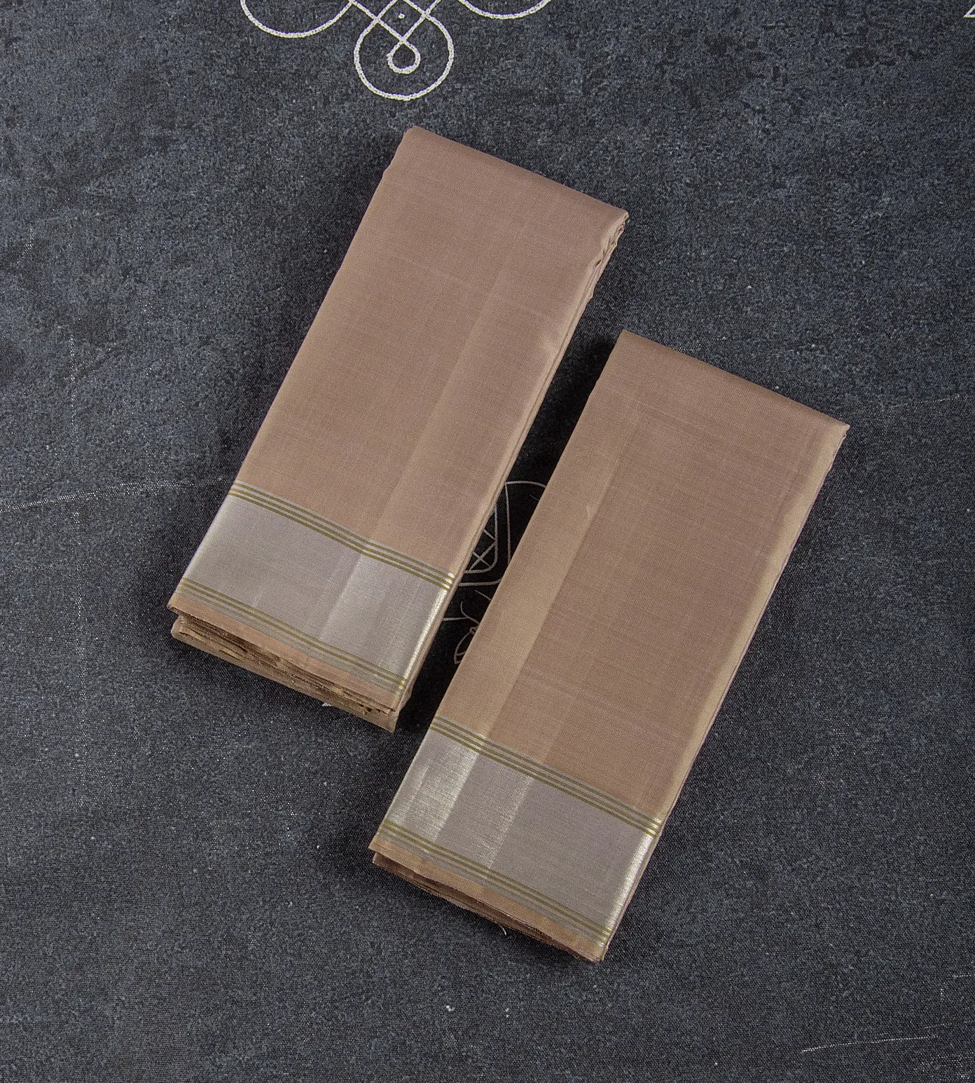 light-peach-kanchipuram-silk-dhoti-c0457899-a