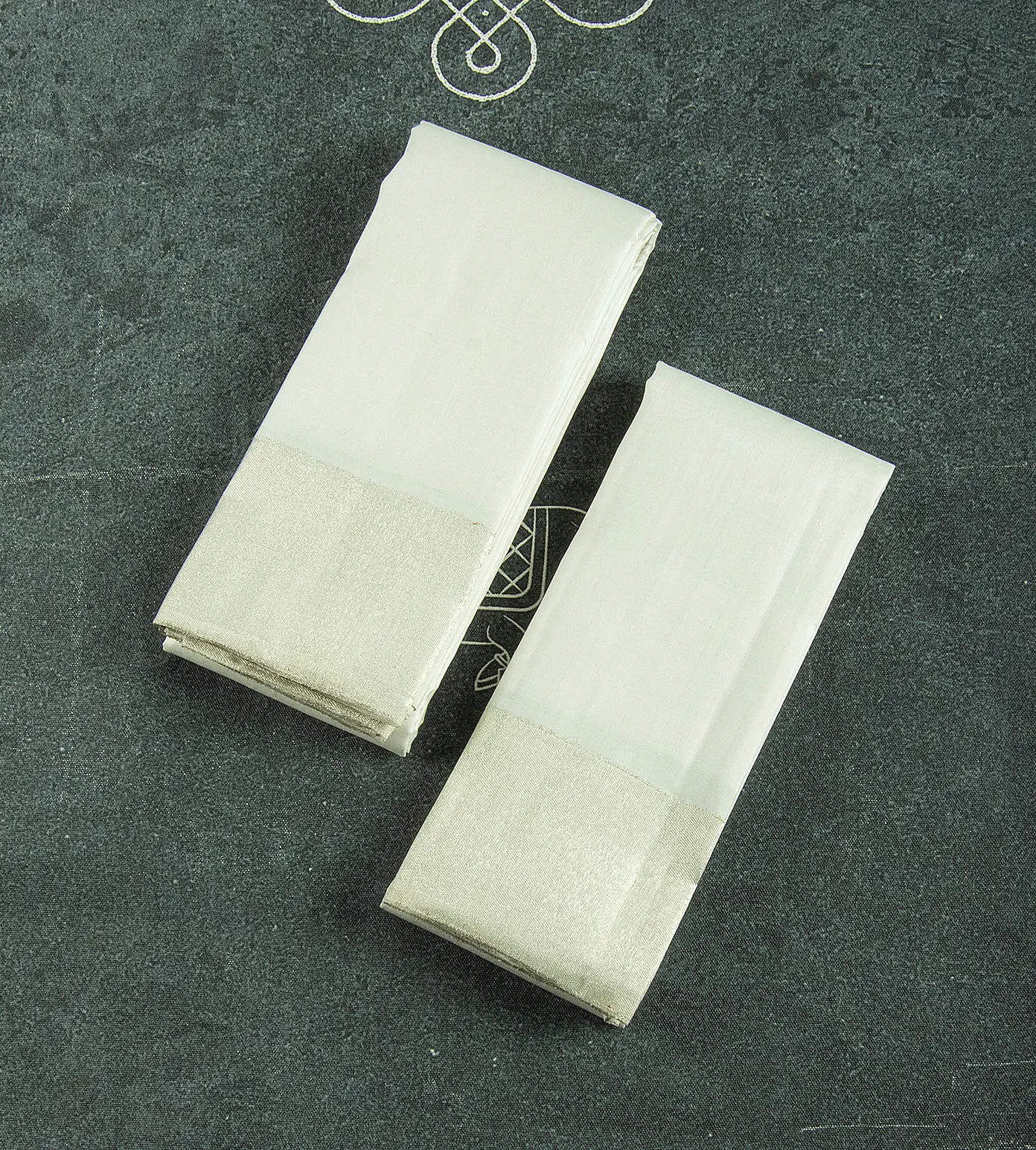 off-white-kanchipuram-silk-dhoti-c0761992-a