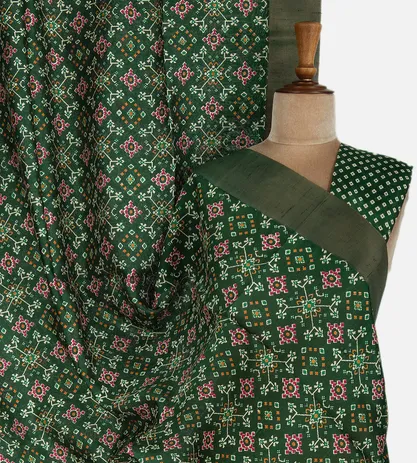 green-raw-silk-saree-c0762626-a